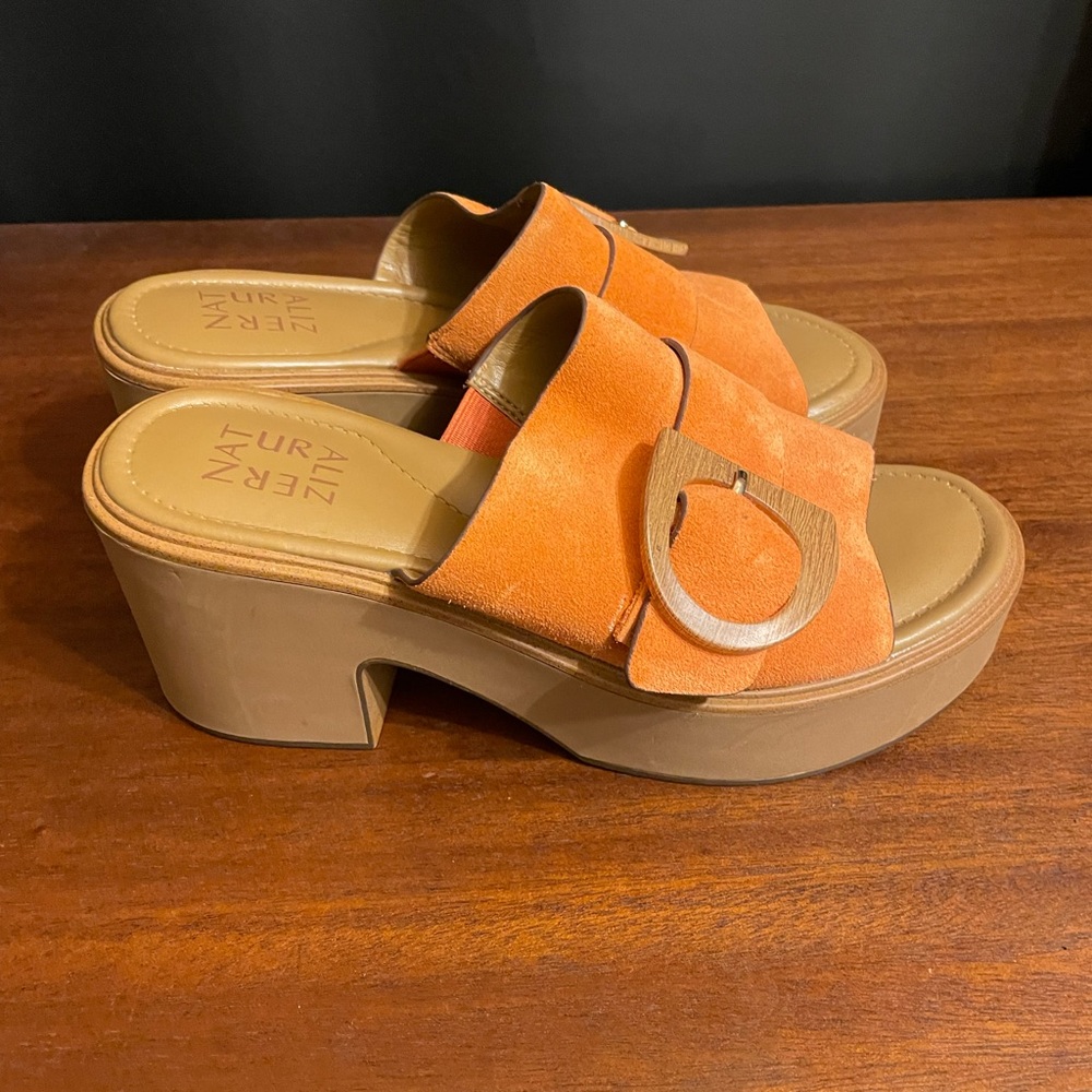 Retro Chunky Heels!